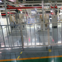 铝型材生产线围栏门定制加工效果展示图片介绍